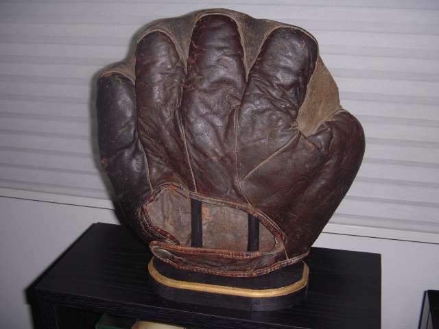 c. 1910 Duck Web Back